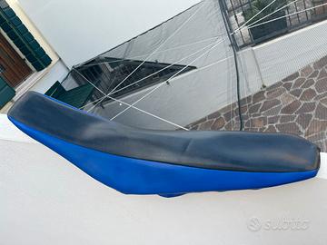 Copertina sella yz