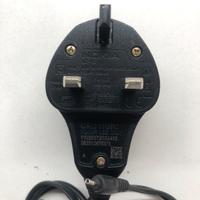 Caricatore Nokia con presa inglese