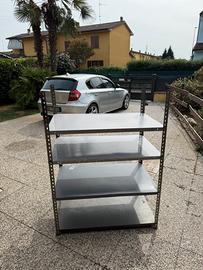 Scaffaliera in ferro
