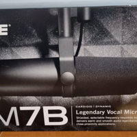 SHURE SM7B