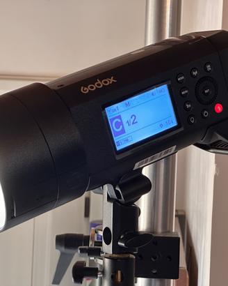 4 X Godox AD400 Pro + Tutto come viene venduto.
