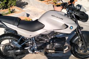 Moto..
