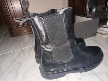 scarpe stivaletto