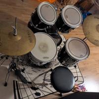 Batteria acustica Sonor completa