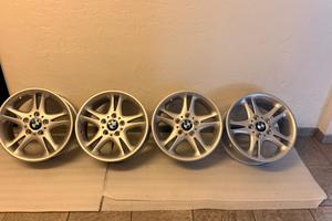 Cerchi in lega originali bmw 16 pollici nuovi