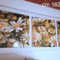 Quadro con margherite su base in rilievo