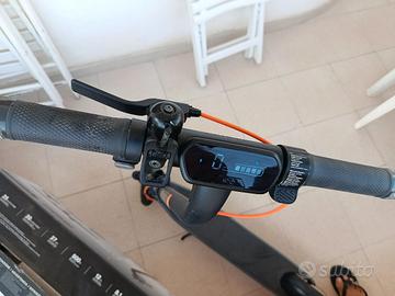 Monopattino elettrico Ninebot Segway E II PLUS