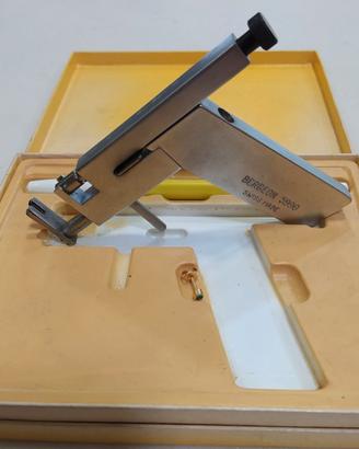 foralobi professionale per applicare orecchini