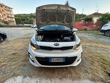 Kia rio 2016 benzina 1.2
