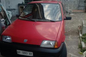FIAT cinquecento del 97