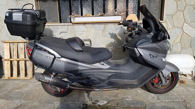 Suzuki Burgman 650 Executive ABS