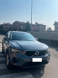 VOLVO XC40 B3 - essential N1