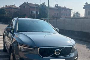 VOLVO XC40 B3 - essential N1