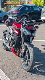 Triumph Street Triple 765 RS