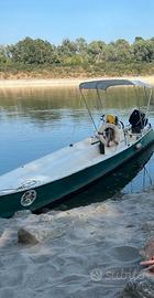 Barca motore super accessoriata