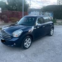 MINI Cooper D automatica 2015 – 102.000 km