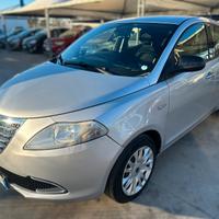 Lancia Ypsilon 1.2 69 CV Unyca