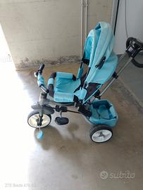 triciclo fronte mamma