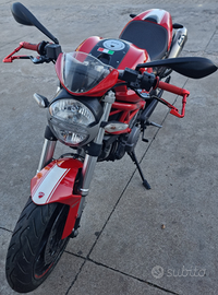 Ducati Monster 796 + Abs