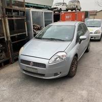 Ricambi Fiat Grande Punto 2009 - Veicolo per ricam