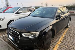AUDI A3 Sportback 1.6 30 Tdi Business Advanced