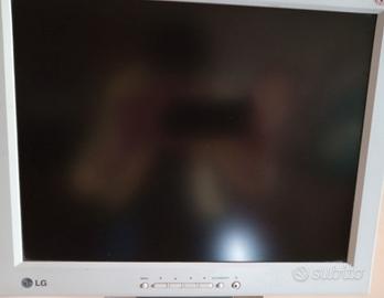 Modem ADSL TP link e Monitor LCD LG 15 pollicil