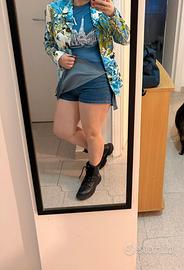 Set tre pezzi blazer gonna/pantaline e t-shirt