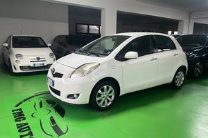 Toyota Yaris 1.0 5 porte