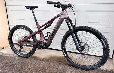 Canyon Spectral ON tg M 900Wh CARBONIO Garanzia