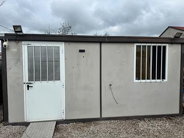 Container box coibentato