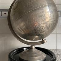 Mappamondo Vintage in metallo, inciso