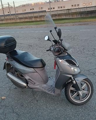 Scooter Sport city 200