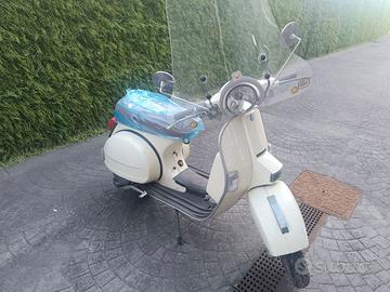 Vespa LML Star Deluxe 150