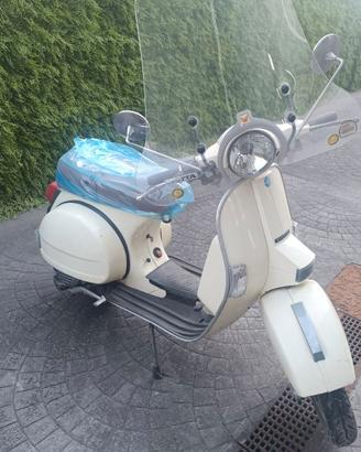 Vespa LML Star Deluxe 150