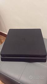 Play station 4 slim+ 4 giochi+ joystick