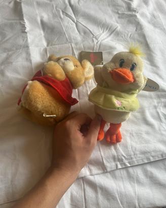 Giochi per bambini , peluche