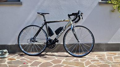bici da corsa Scott CR1 PRO