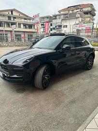 Macan 2000 265cv 78.000km 57.000€ Iva esposta