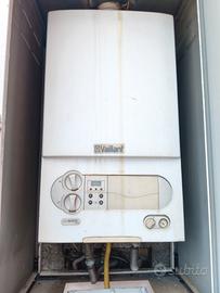 Caldaia Vaillant turbo block pro(ricambi)
