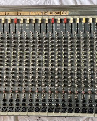 Soundcraft SPIRIT Monitor 24ch