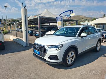 Audi Q3 2.0 tdi 150cv Anno 2023