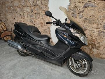 Suzuki Burgman 400