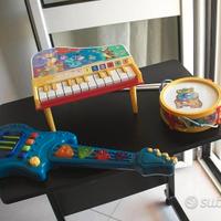Strumenti musicali giocattolo