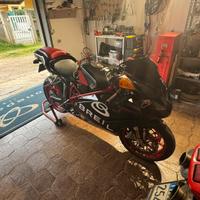 Ducati 999