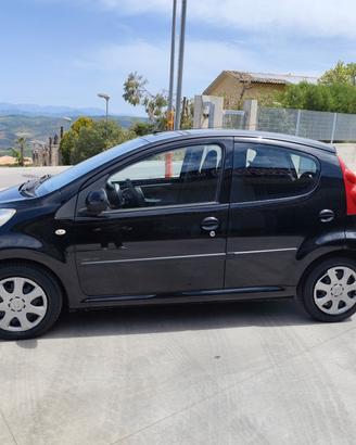 Peugeot 107 1.0 68CV 5p. Sweet Years