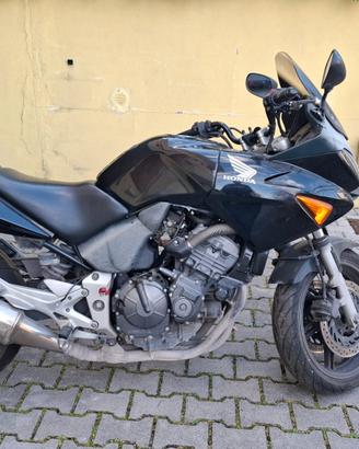 Moto Honda CBF 600 anno 2005