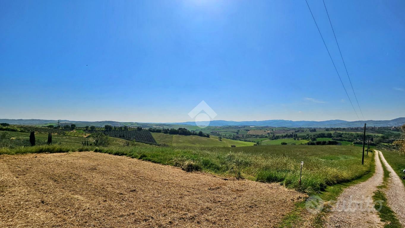 TER. AGRICOLO A SALUDECIO - View 3