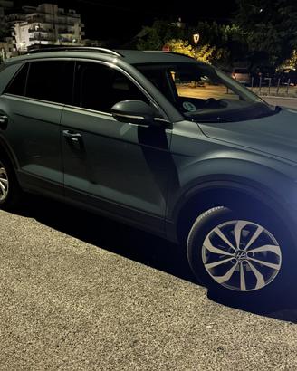Volkswagen T Roc 2023 - 51.000 km.