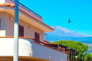 Ampio Appartamento Fronte Mare in via Spiaggia