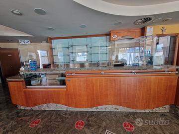 Arredamento e attrezzature